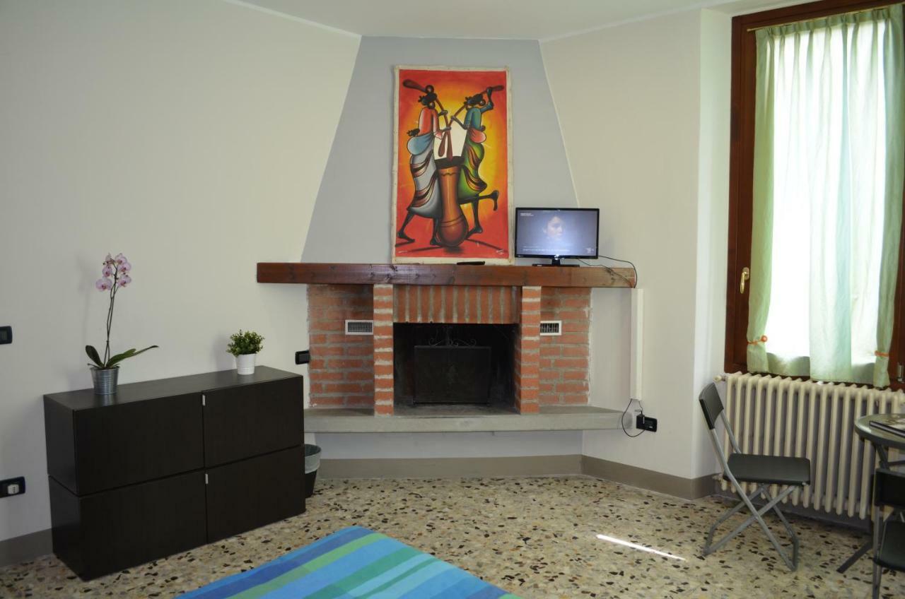 Wake Surf House Bed & Breakfast Sulzano Eksteriør bilde