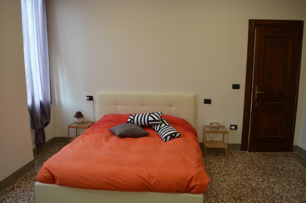 Wake Surf House Bed & Breakfast Sulzano Eksteriør bilde