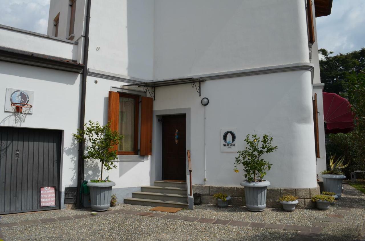 Wake Surf House Bed & Breakfast Sulzano Eksteriør bilde